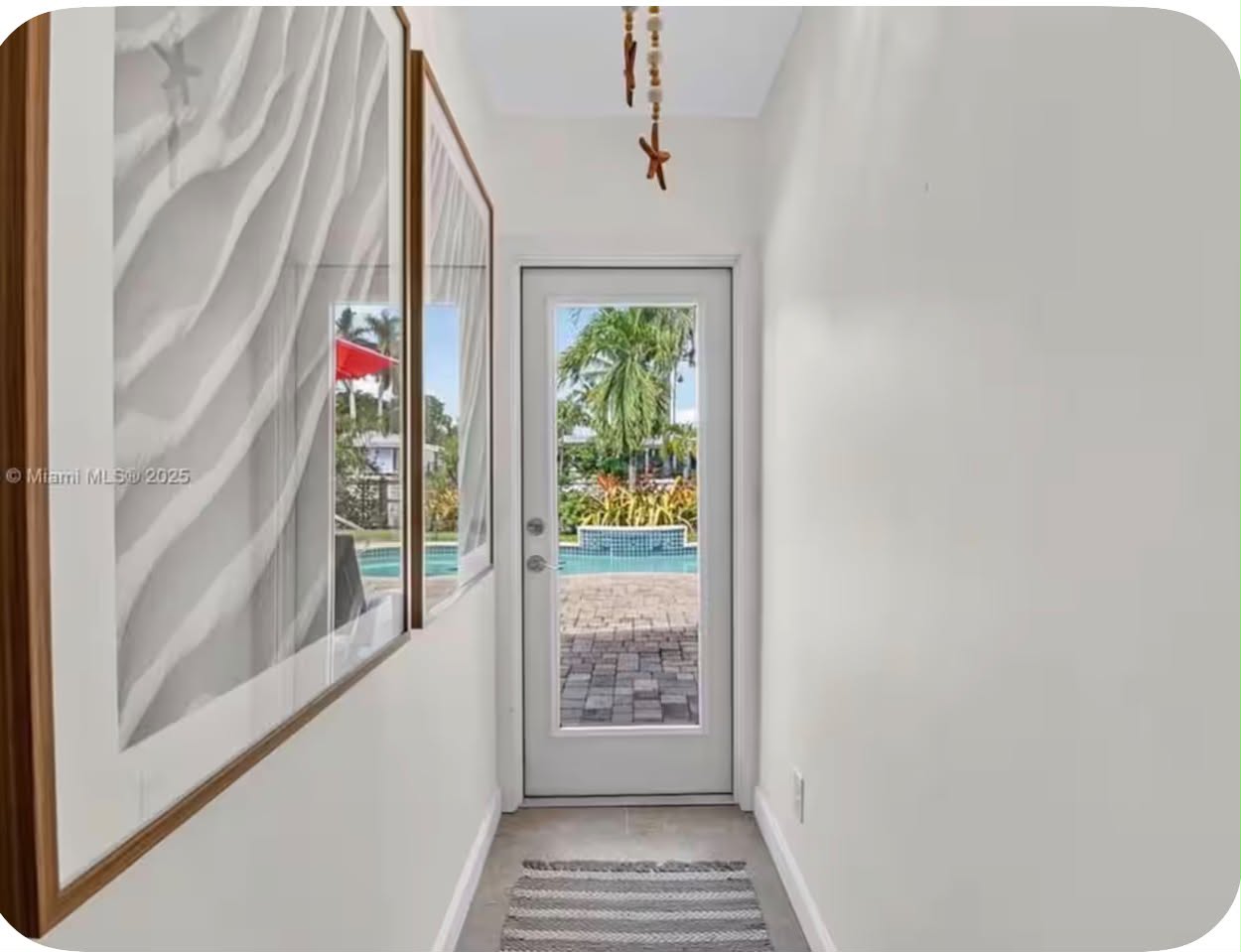 Hollywood Waterfront Pool Home in Hollywood, FL, photo 2